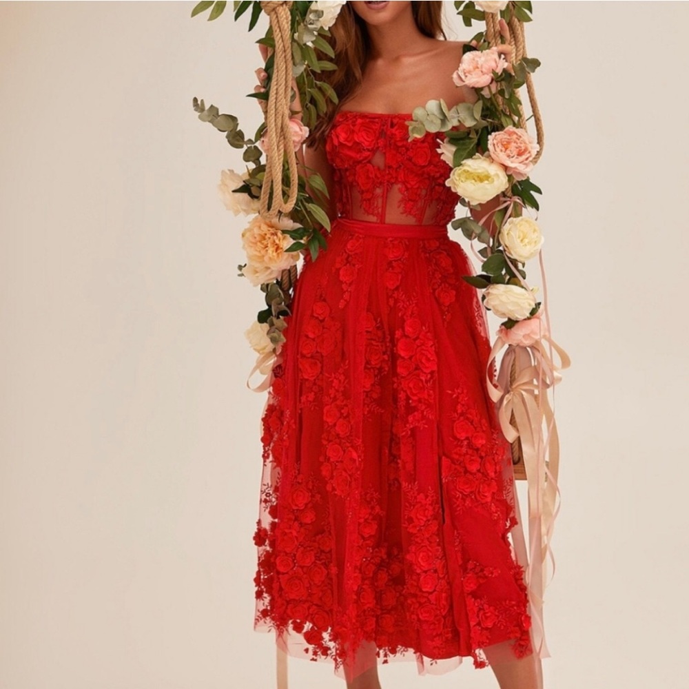 Alamour Red Floral Dress